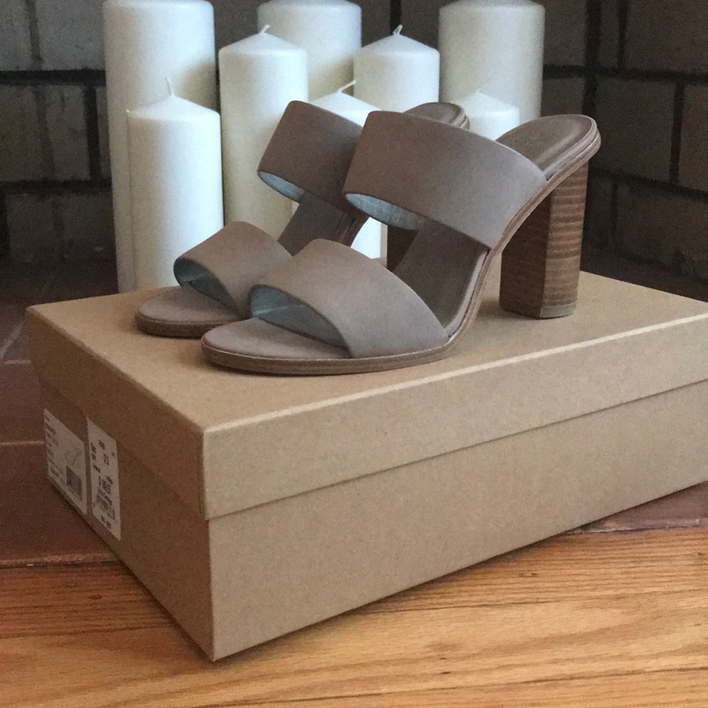 Joie banner sandals